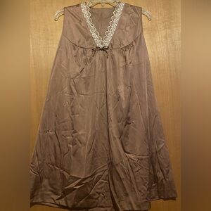 Espresso - Vintage Short Nightgown - Size Medium